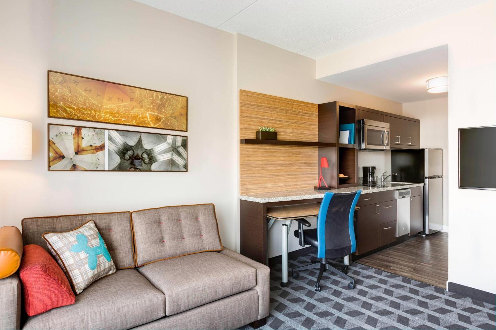 Towneplace Suites By Marriott Pittsburgh Harmarville Exterior foto