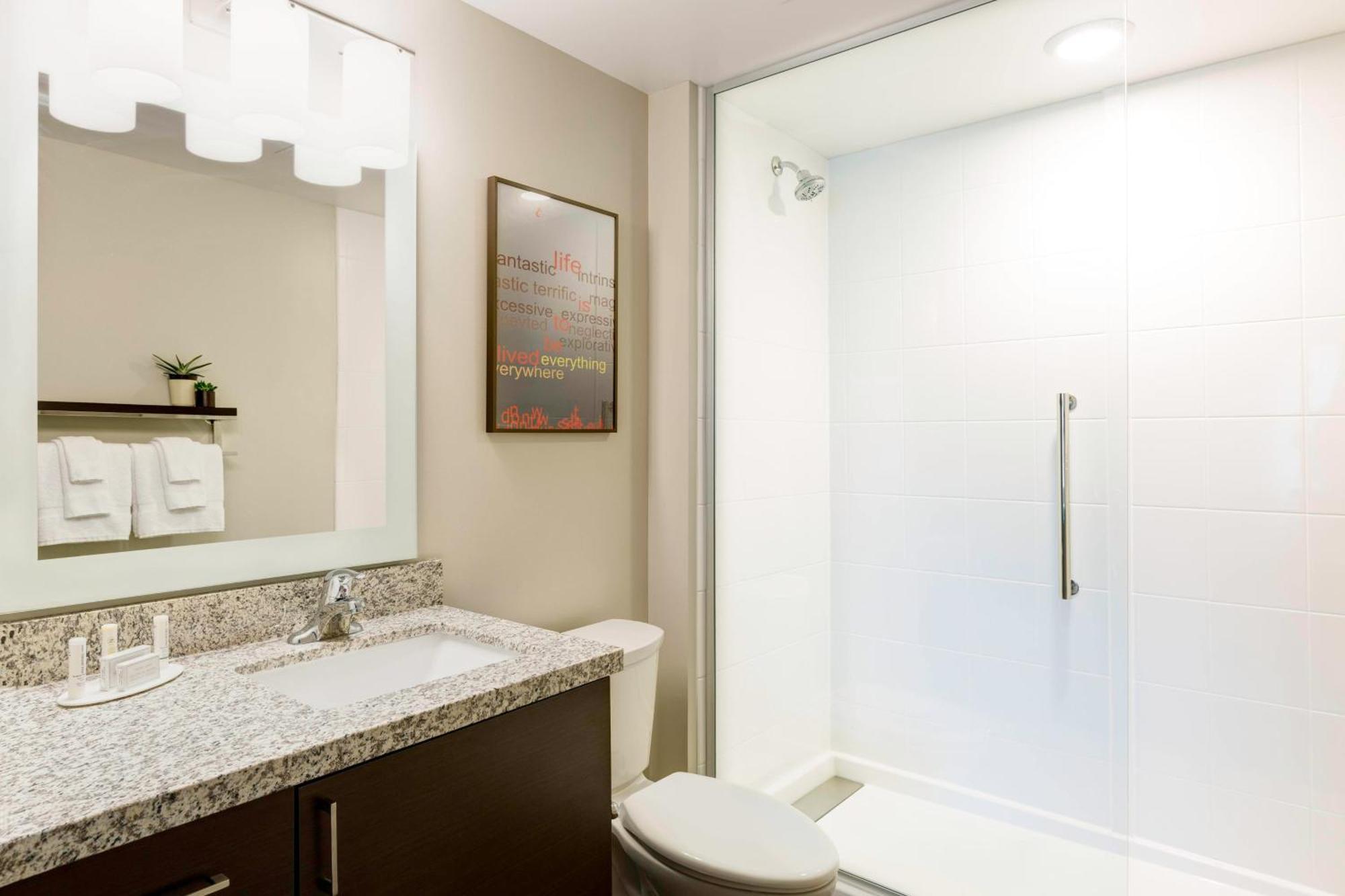Towneplace Suites By Marriott Pittsburgh Harmarville Exterior foto